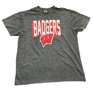 Gameday Couture Wisconsin Badgers T Shirt Vintage Wash Gray NWOT